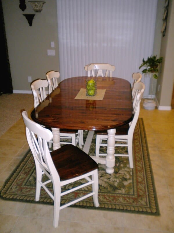 I love what this blogger did to her Craigslist find Dining Room Table Makeover. The reveal is amazing!