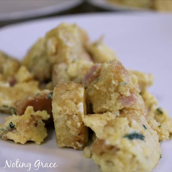 Change up your morning casserole with this Crouton Egg Scramble recipe