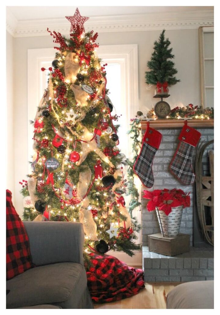 5 Farmhouse Christmas Decorating Trends I'm Decorating With Right Now ...