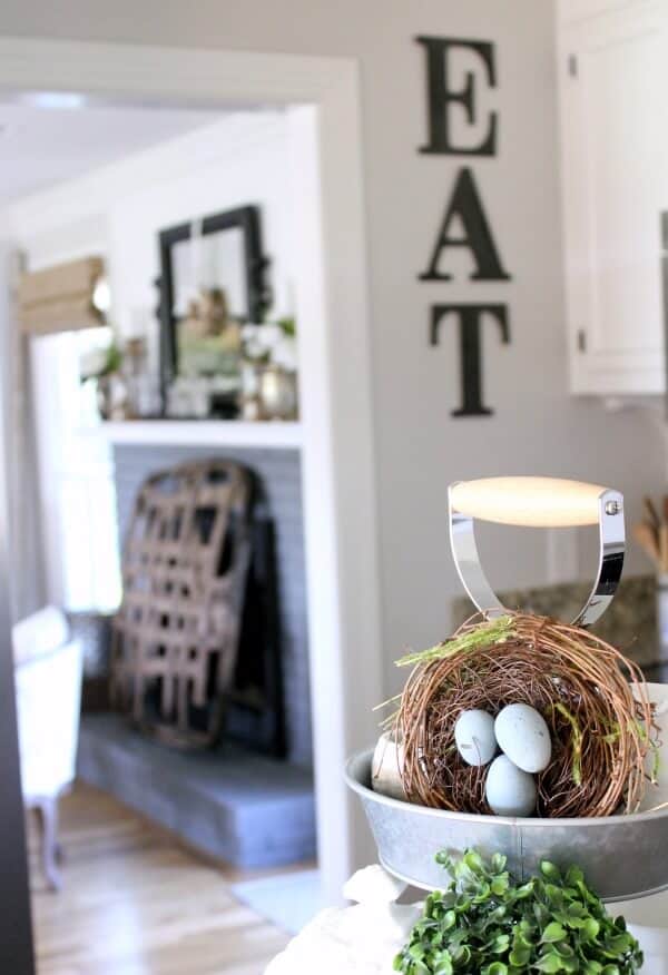 Adding Touches of spring to your home decor - a blog hop with 16 different bloggers!