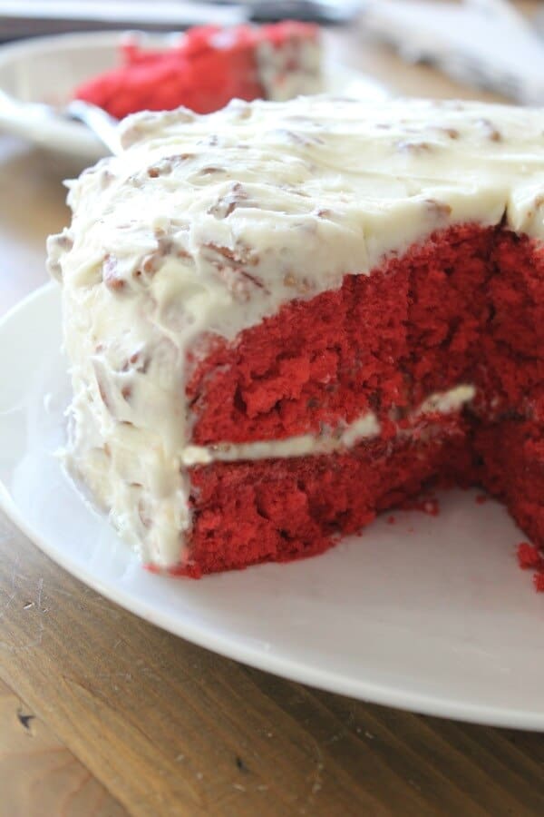 Easy Red Velvet Cake Recipe - here is a delicious and incredibly simple recipe that you'll want to make over and over again!