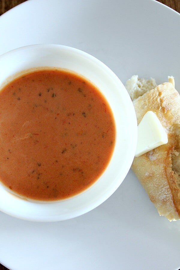 Looking for a quick dinner solution that you can make in a few minutes that your family will love? This recipe is the easiest tomato soup you'll ever make!