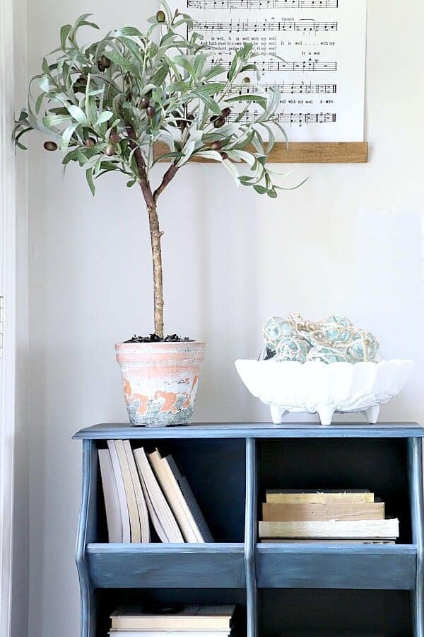 Easy DIY Faux Olive Topiary