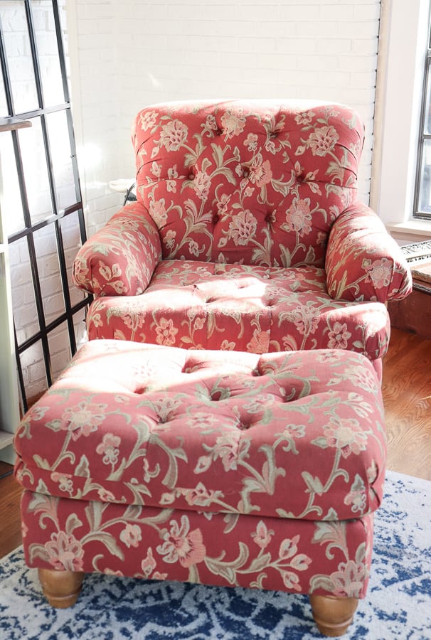 When I found a chair for $35 on a buy/sell/trade site, I knew I could flip the chair into something perfect for my home.  Here's an easy DIY reupholstered chair and ottoman that took just a few days to complete.