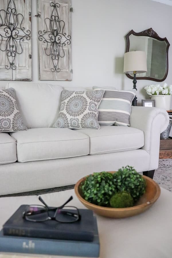 We didn't paint, hang pictures or swap rugs. We simply replaced our sofa. It's amazing how one piece of furniture created a space I love. #sponsored #ad #myroomstogohome