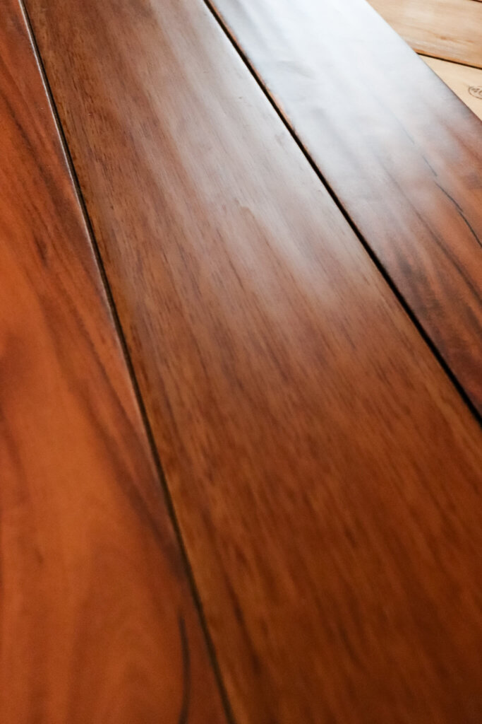 laminate flooring unclose