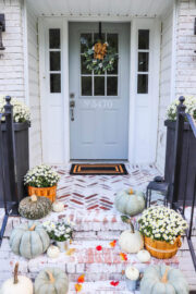 Decorating a Porch With Heirloom Pumpkins and Mums