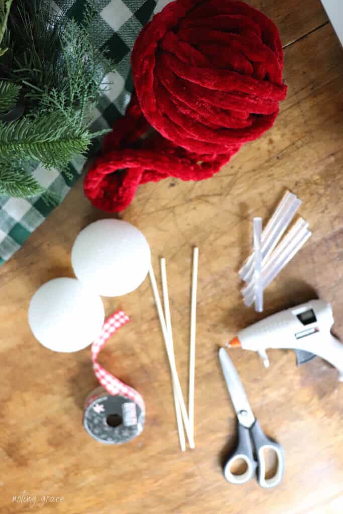quick easy christmas crafts yarn