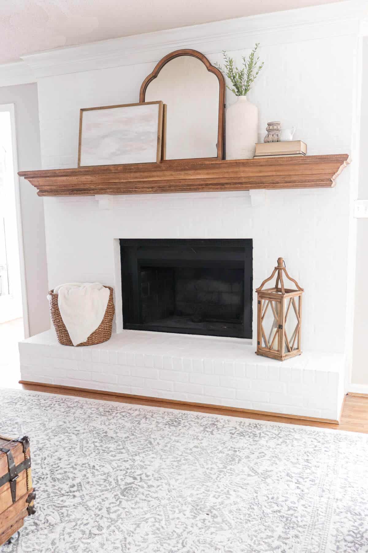 Romabio Lime Slurry Fireplace in Grace Note White