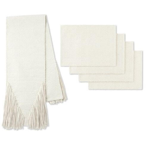 wanda June table runner and placemats