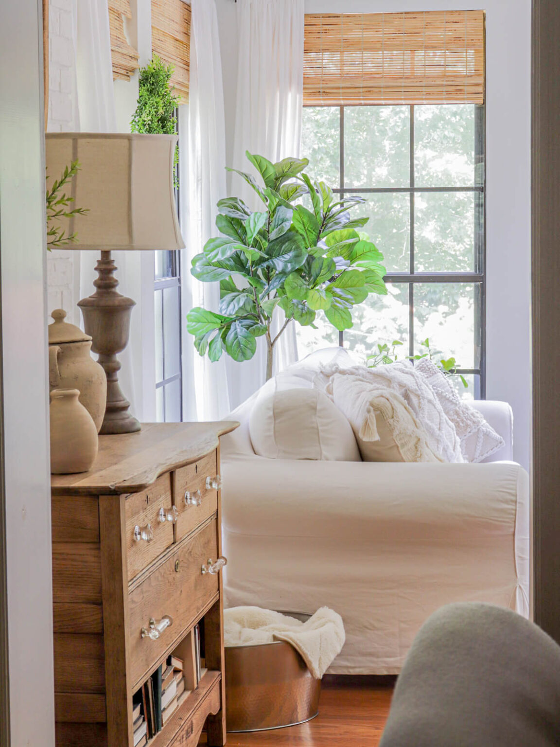 Summer Simplicity Home Tour - Your Home Renewed