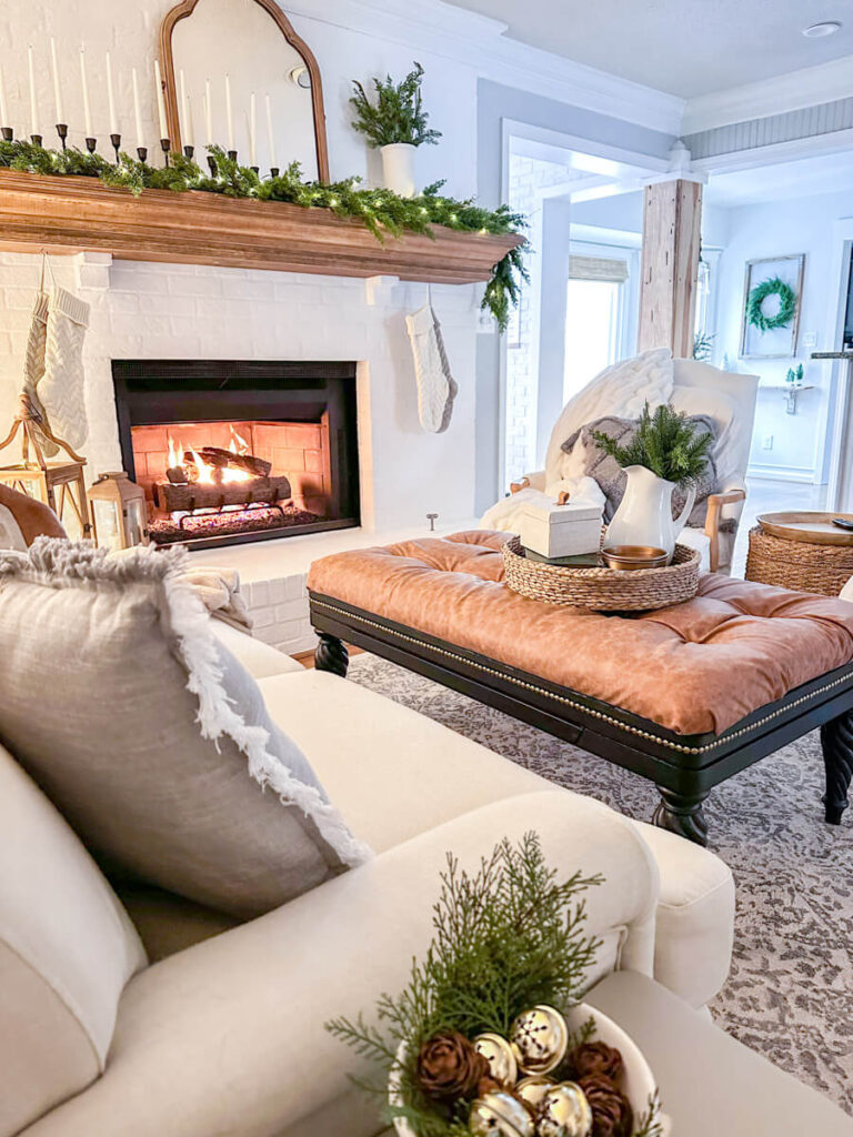 Christmas Simplicity Home Tour 2022