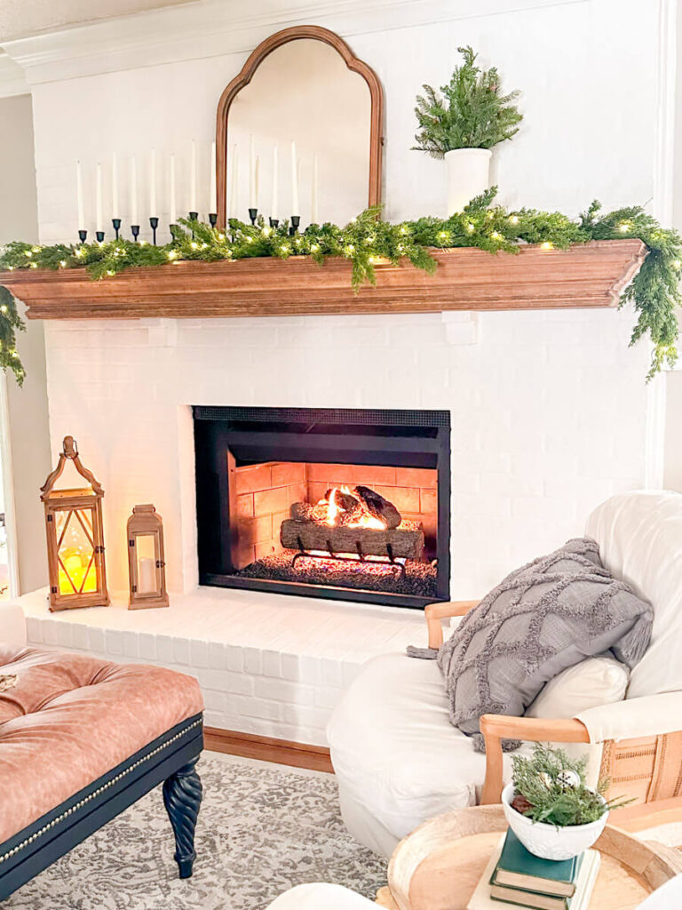 Winter Fireplace Mantel Decor That Lasts Past the Holiday Season - Your ...