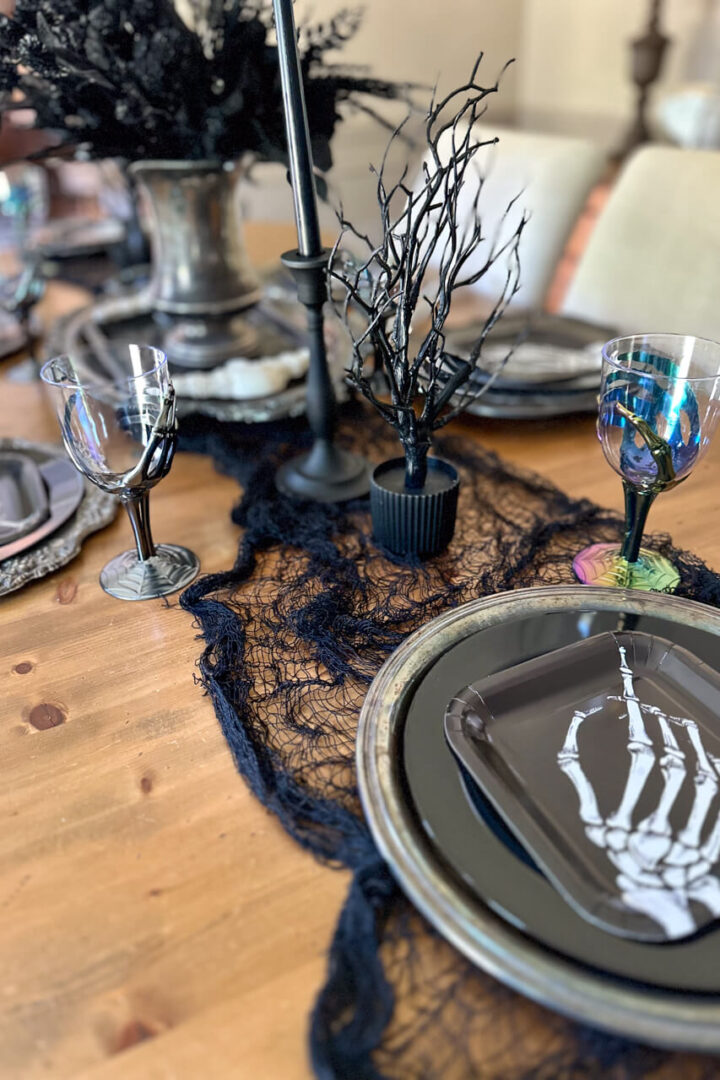 Easy DIY Halloween Table Decor for less than $50 - Your Home Renewed